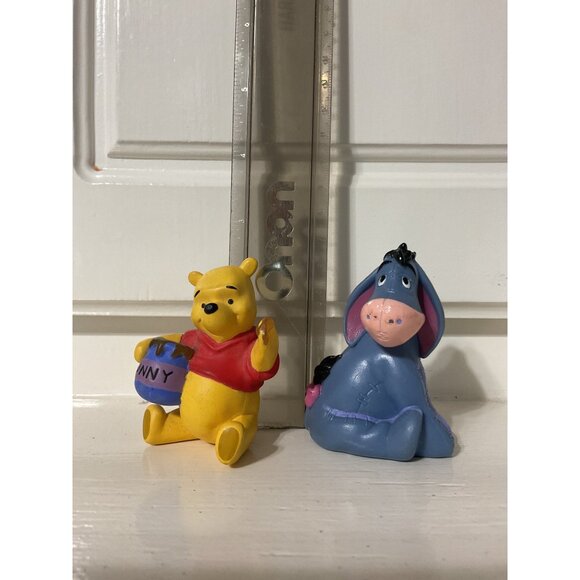 Vintage PVC figurines of Winnie the Pooh and Eeyore - Picture 6 of 6